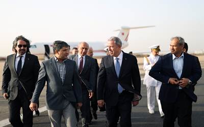 Millî Savunma Bakanı Hulusi Akar, MİLGEM'in Denize İndirilme Töreni İçin Pakistan’a Gitti